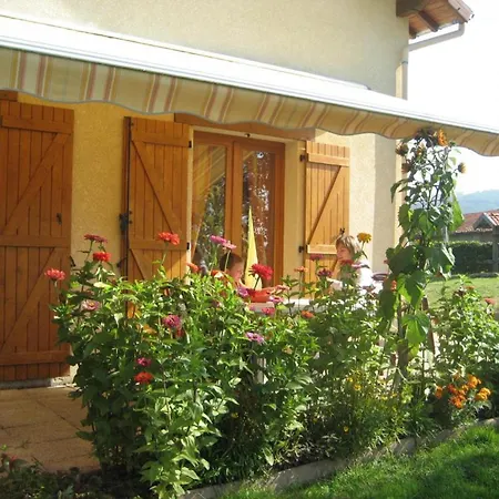 De Charme En Rhone-alpes : Terrasse, Cheminee, Jardin, Ideal Famille, Accessible Pmr - Fr-1-496-93